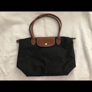 Authentic black Longchamp pliage bag for Sale!